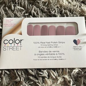 Color Street “Manchester Mauve”